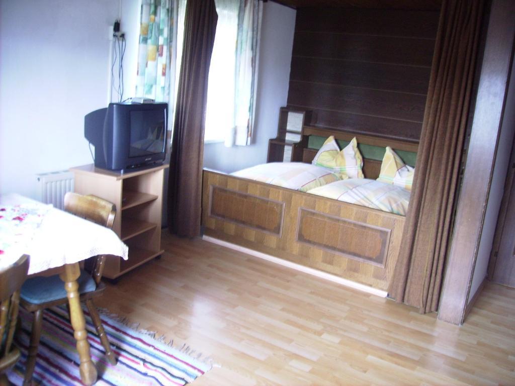 Bauernhof Manuela Perner Villa Nussdorf am Attersee Kamer foto